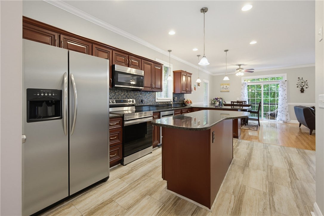 164 Bear Hill Road 35