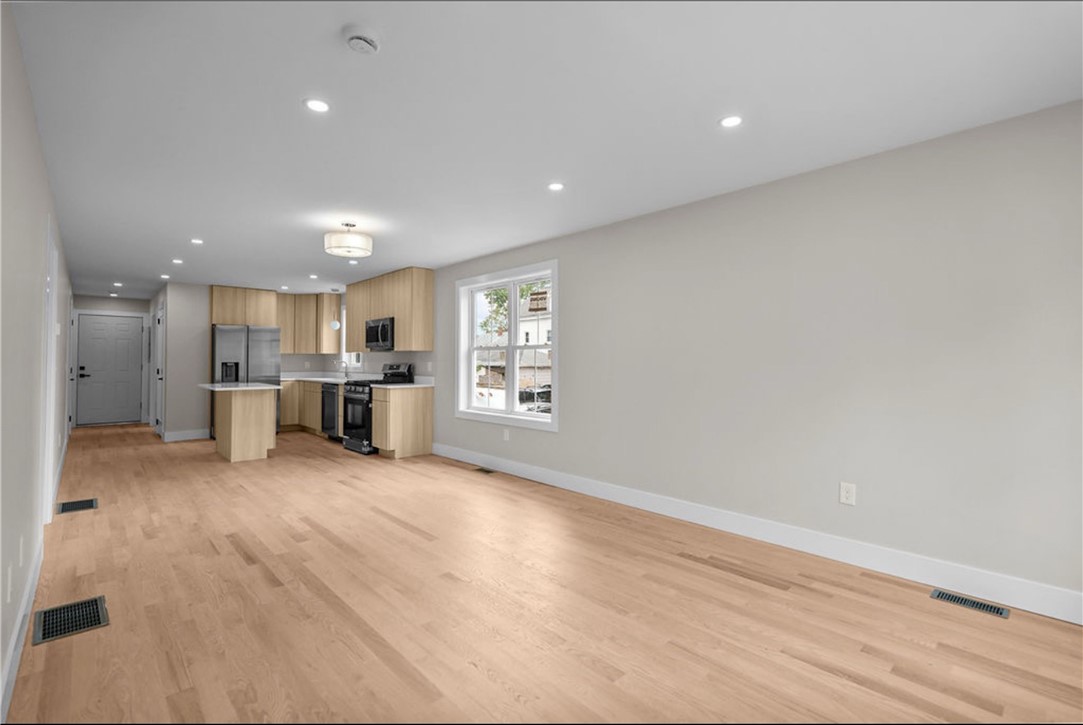 137 Stanwood Street