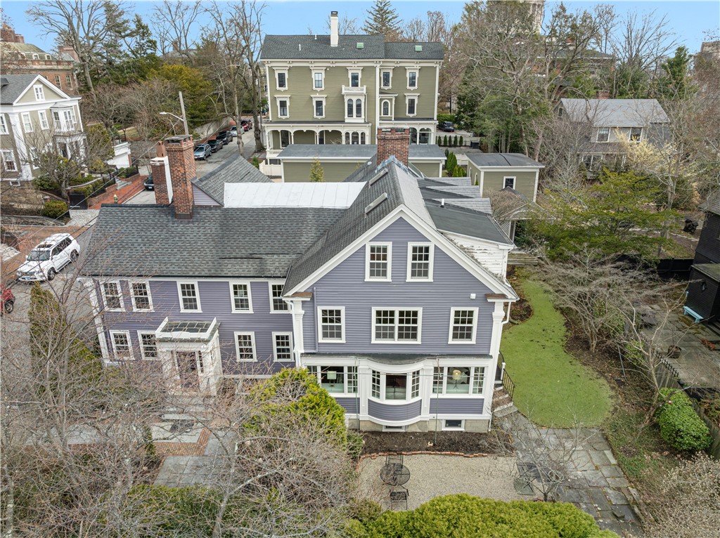 7 Cushing Street