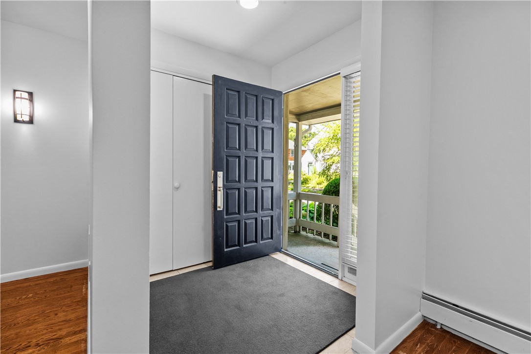 189 Laurel Avenue 189