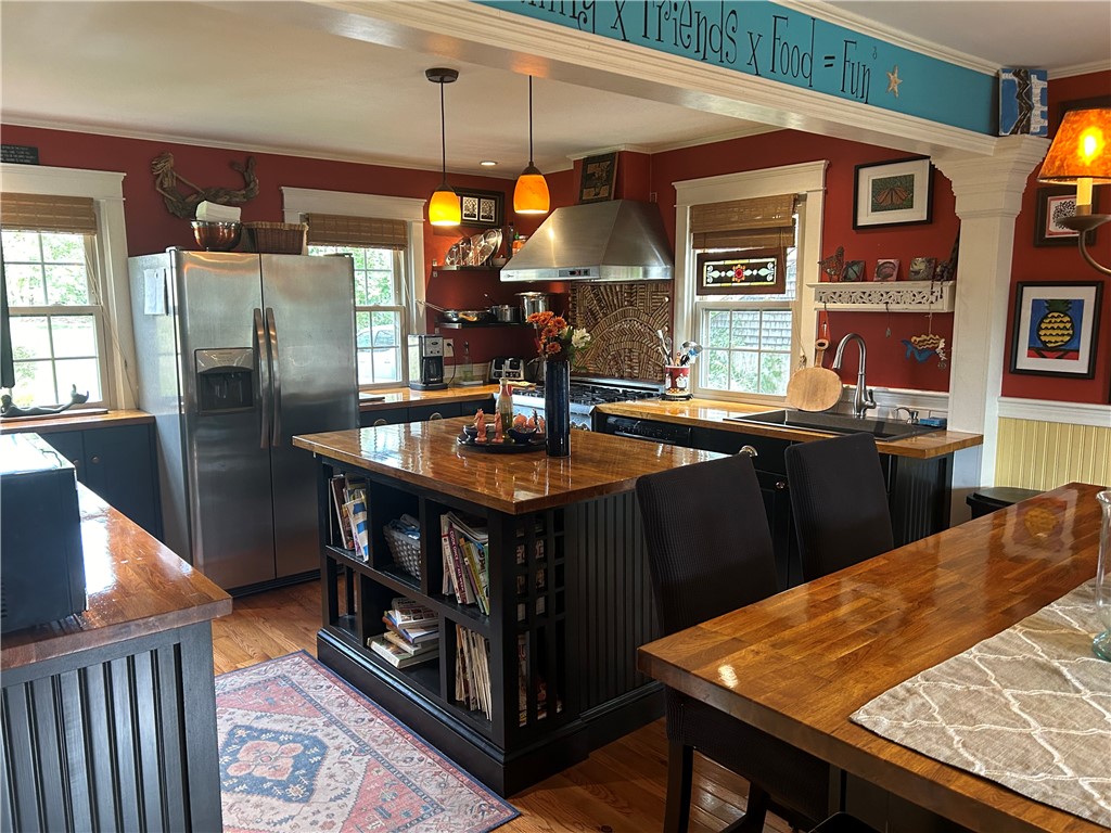 7 Boulevard East Boulevard