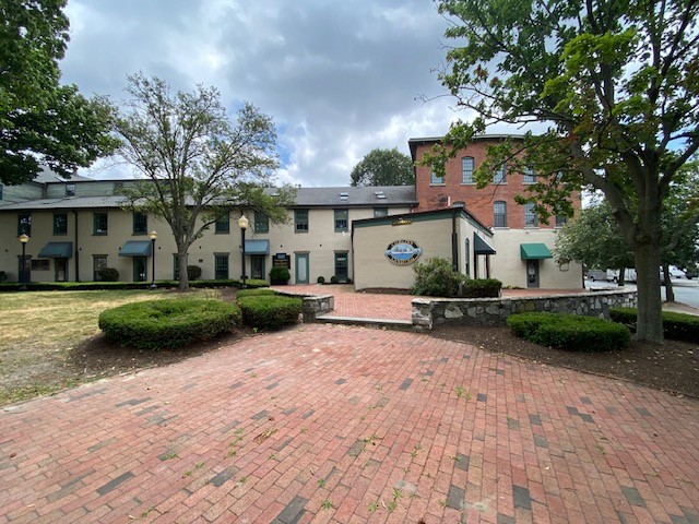 521 South Water Street 113