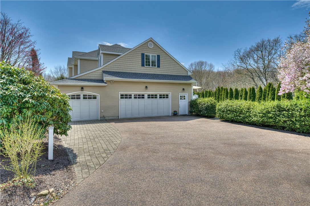 30 Rock Ridge Road