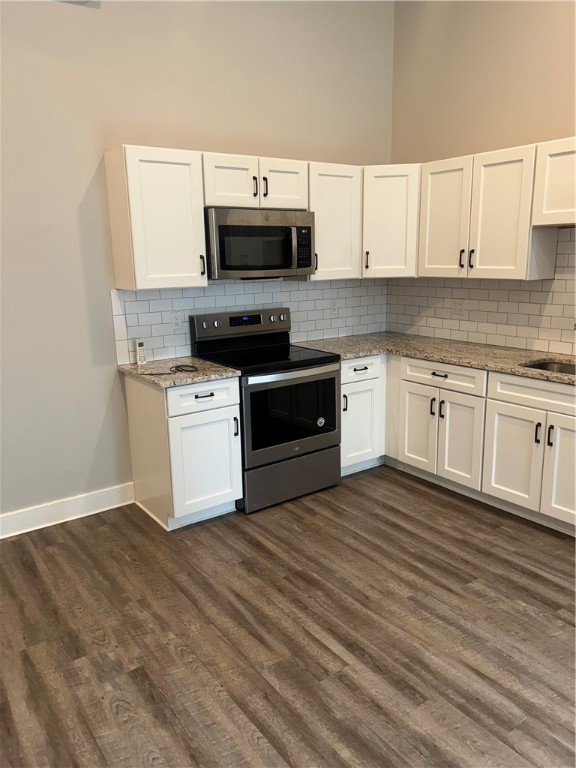 18 Spruce Street 108