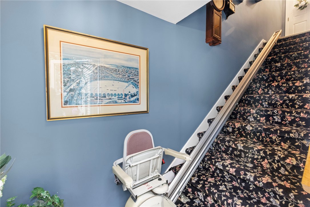 85 Governors Hill 595