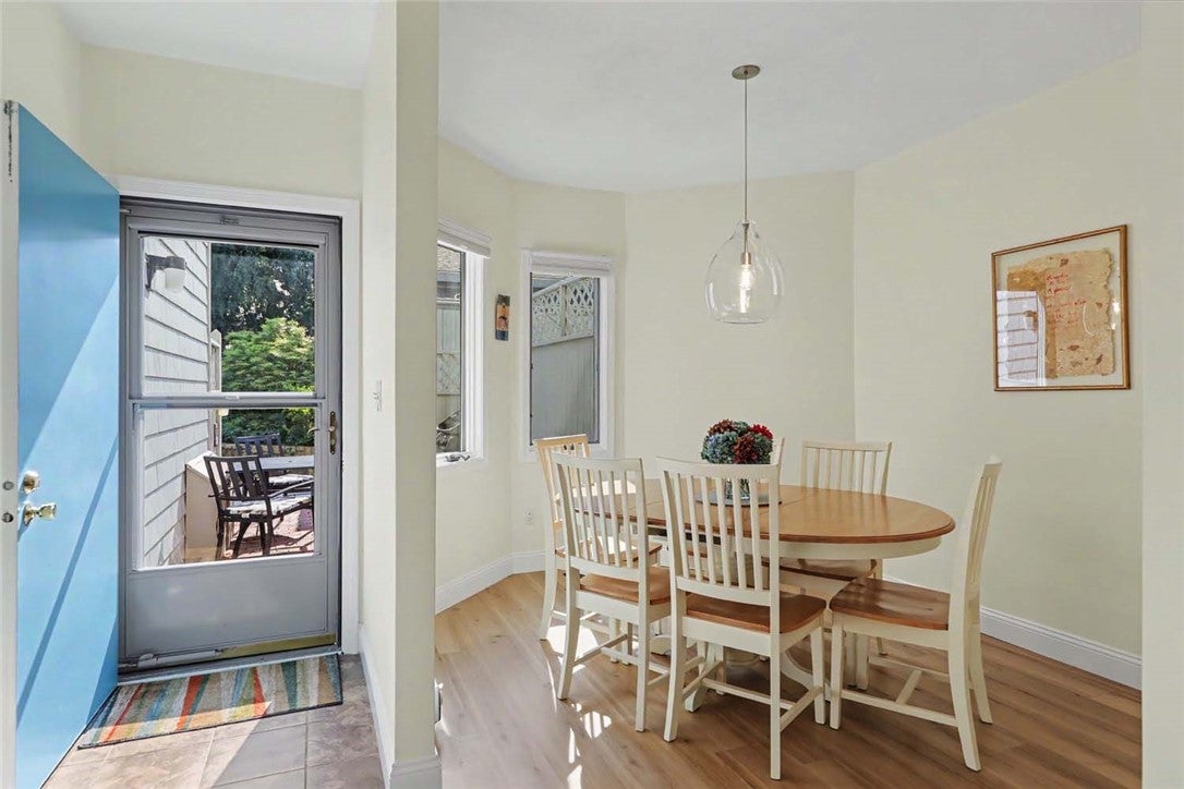 12 Sea Breeze Lane