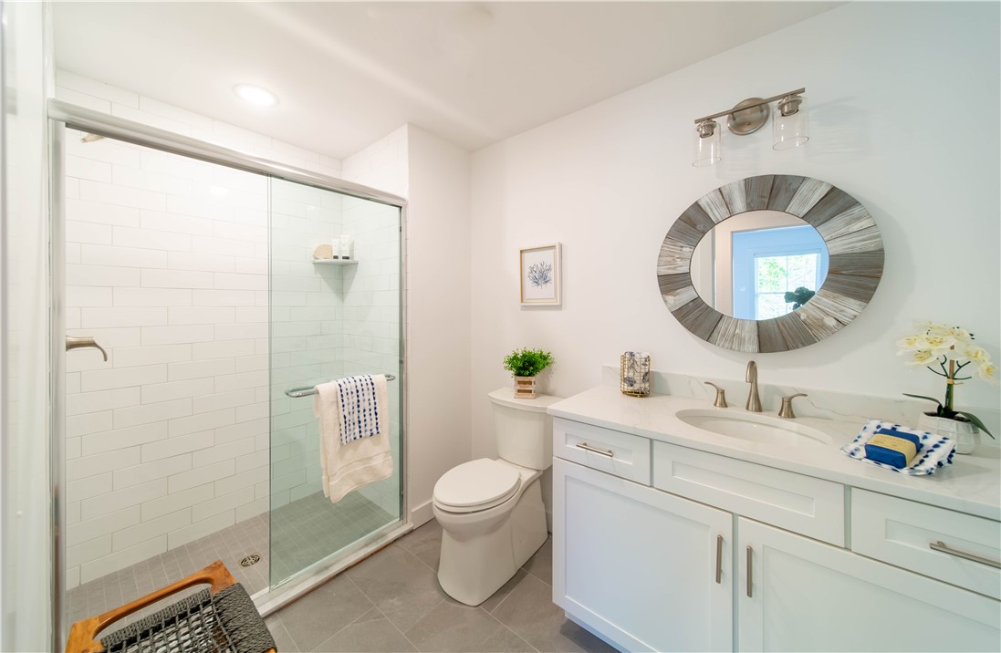 32 Exchange Street 204