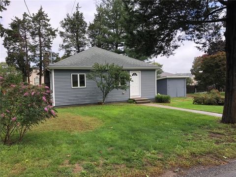 18 San Miguel Drive Bristol RI 02809