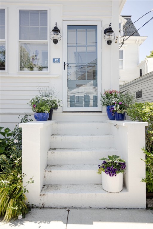 12 Poplar Street