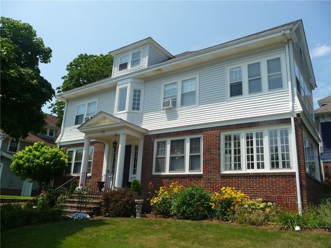 73 Shaw Avenue Cranston RI 02905