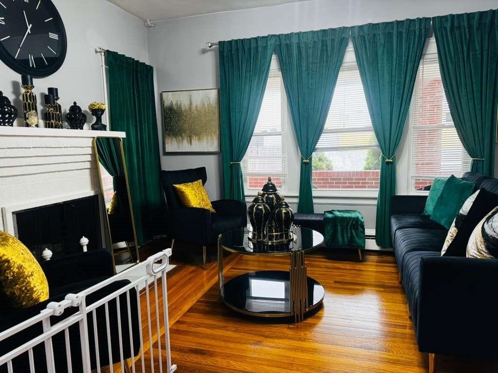 2 Parkview Avenue