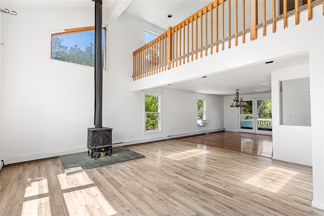8 Ashley Drive