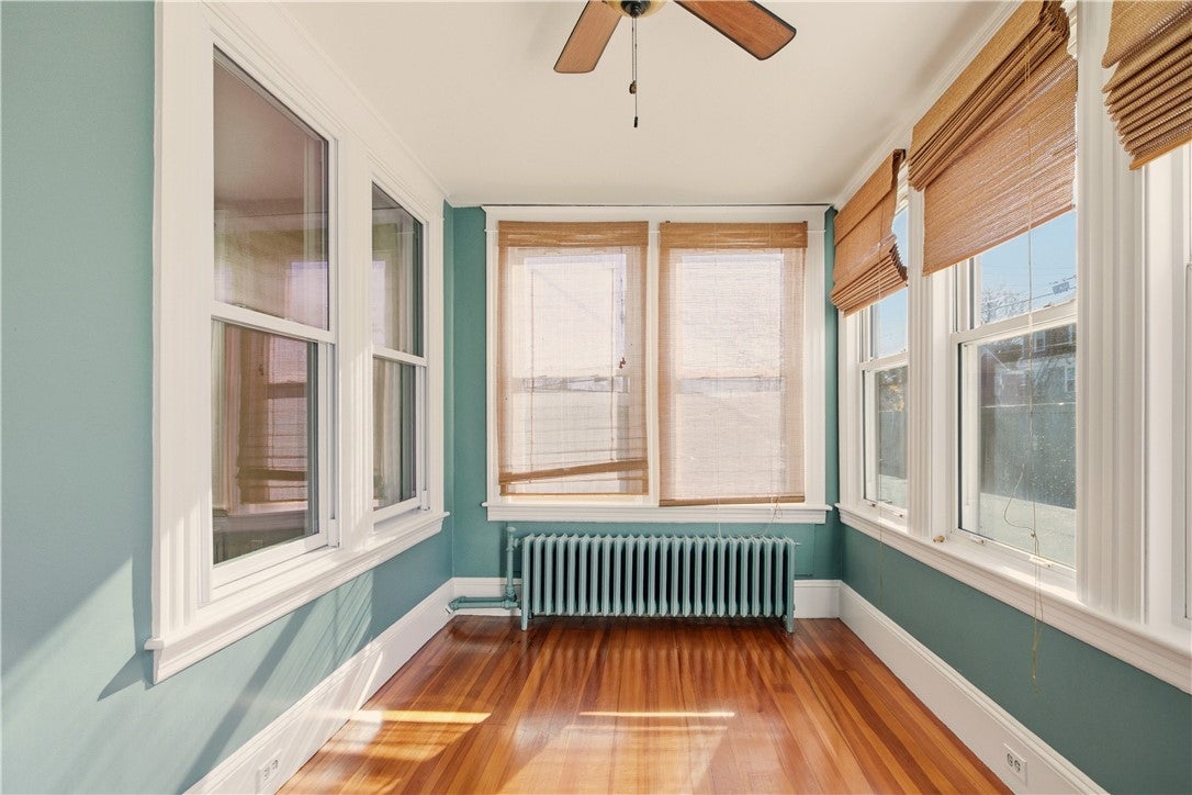 7 Warner Place 8
