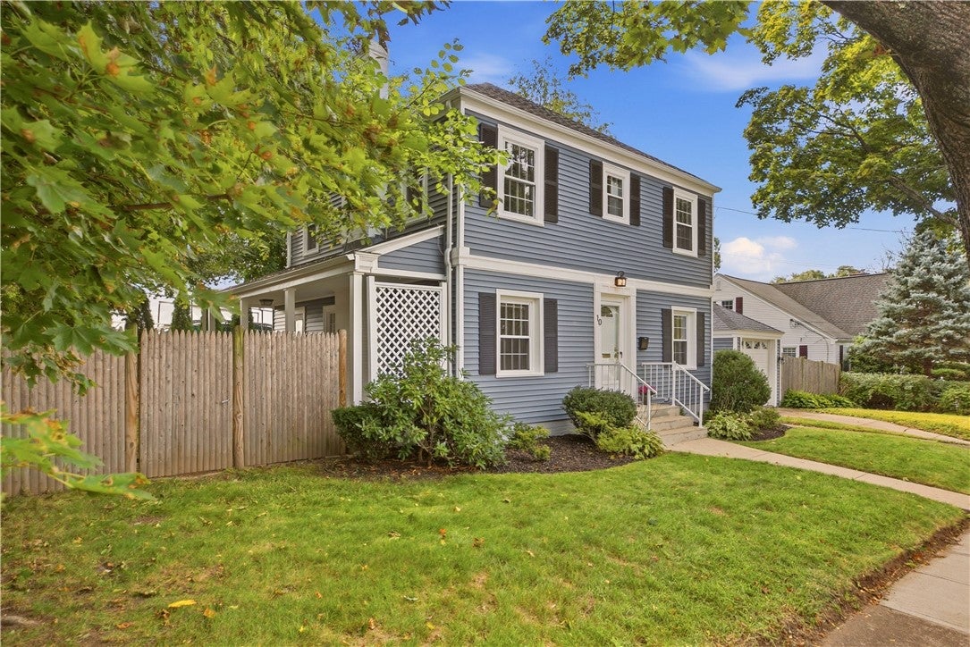 10 Loxley Road