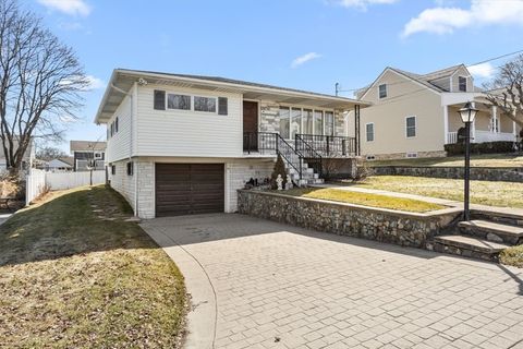 30 Dover Avenue East Providence RI 02914