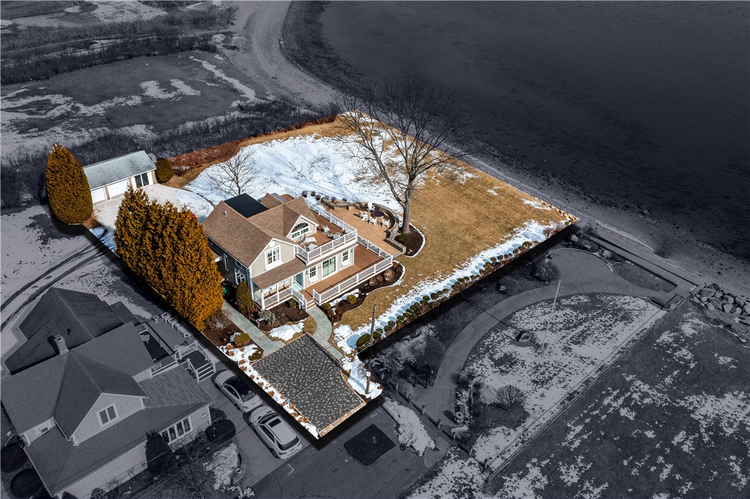 Warwick, Rhode Island 02889, United States, 3 Bedrooms Bedrooms, ,2 BathroomsBathrooms,Residential,Pending,83095