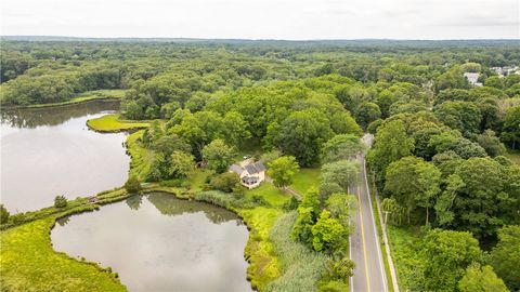 194 Phillips Street North Kingstown RI 02852