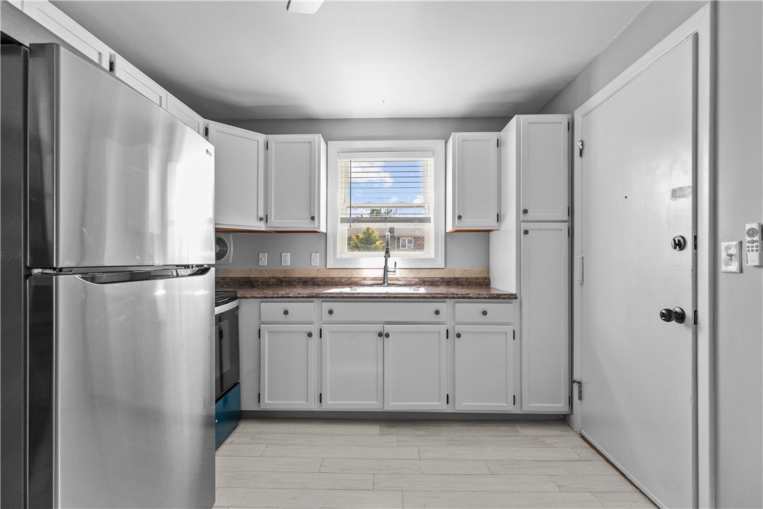 70 Carroll Avenue 112