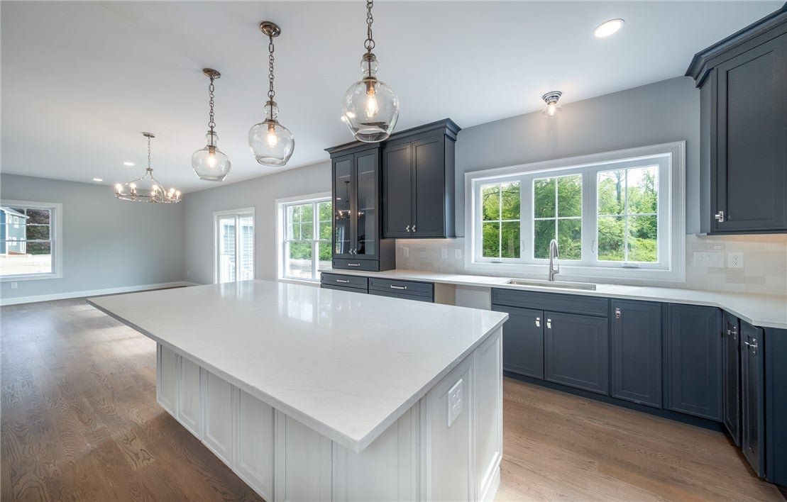 4 Upper Farm Way