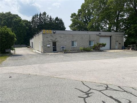245 quaker Lane West Warwick RI 02893