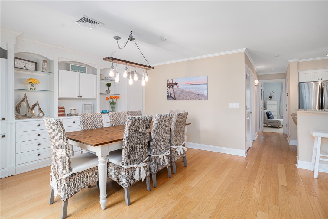 20 Narragansett Avenue 604