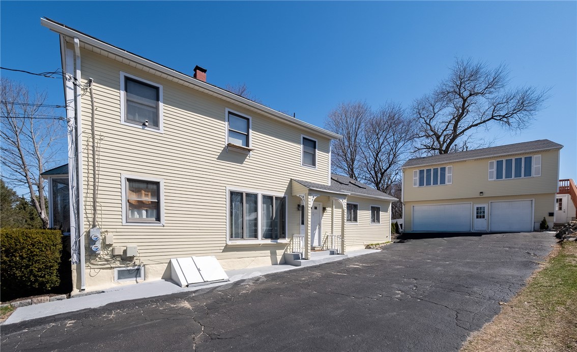 129 Simmonsville Avenue