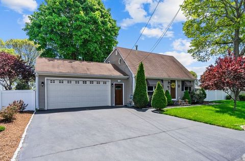 Single Family Residence in Warwick RI 24 Tremont Street.jpg