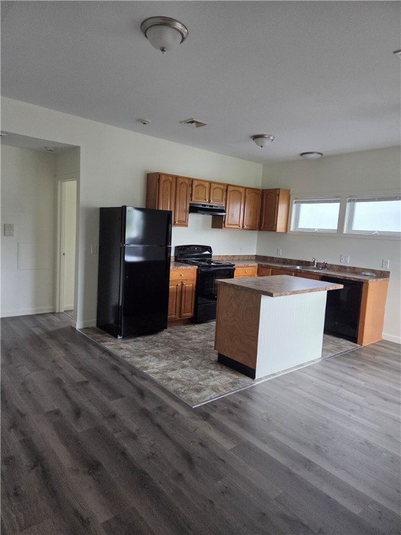 Exeter, Rhode Island 02822, United States, 2 Bedrooms Bedrooms, ,1 BathroomBathrooms,Residential,Active,208975