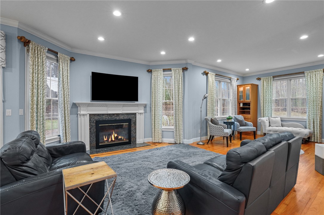 20 Fair Oaks Drive