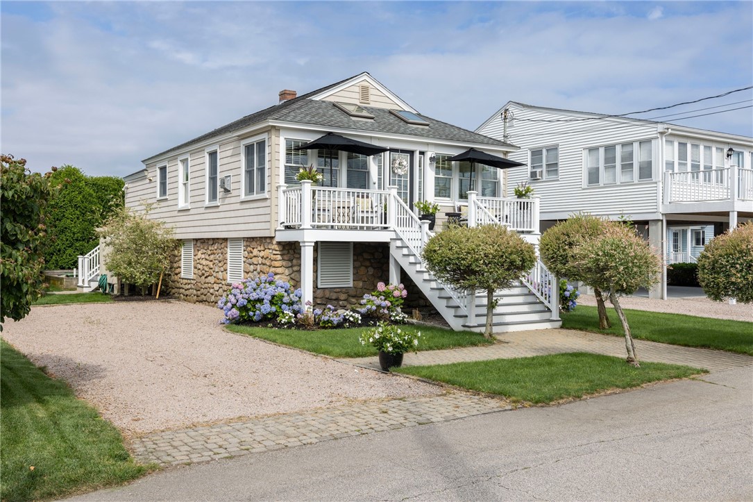 13 Uzzi Avenue