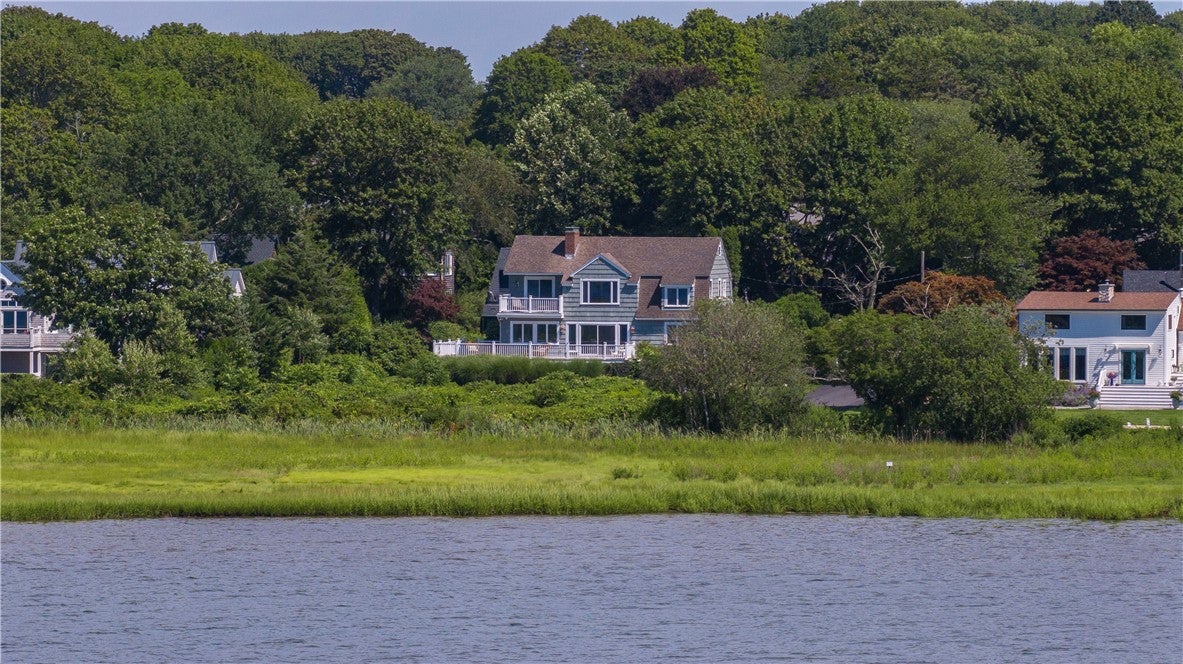 38 Pierce Avenue