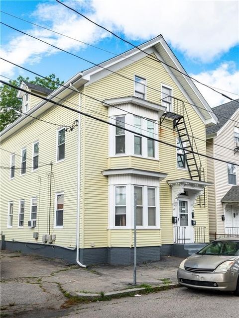 71 LYON Street Pawtucket RI 02860