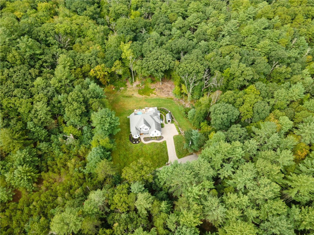 Scituate, Rhode Island 02831, United States, 3 Bedrooms Bedrooms, ,4 BathroomsBathrooms,Residential,Active,243344