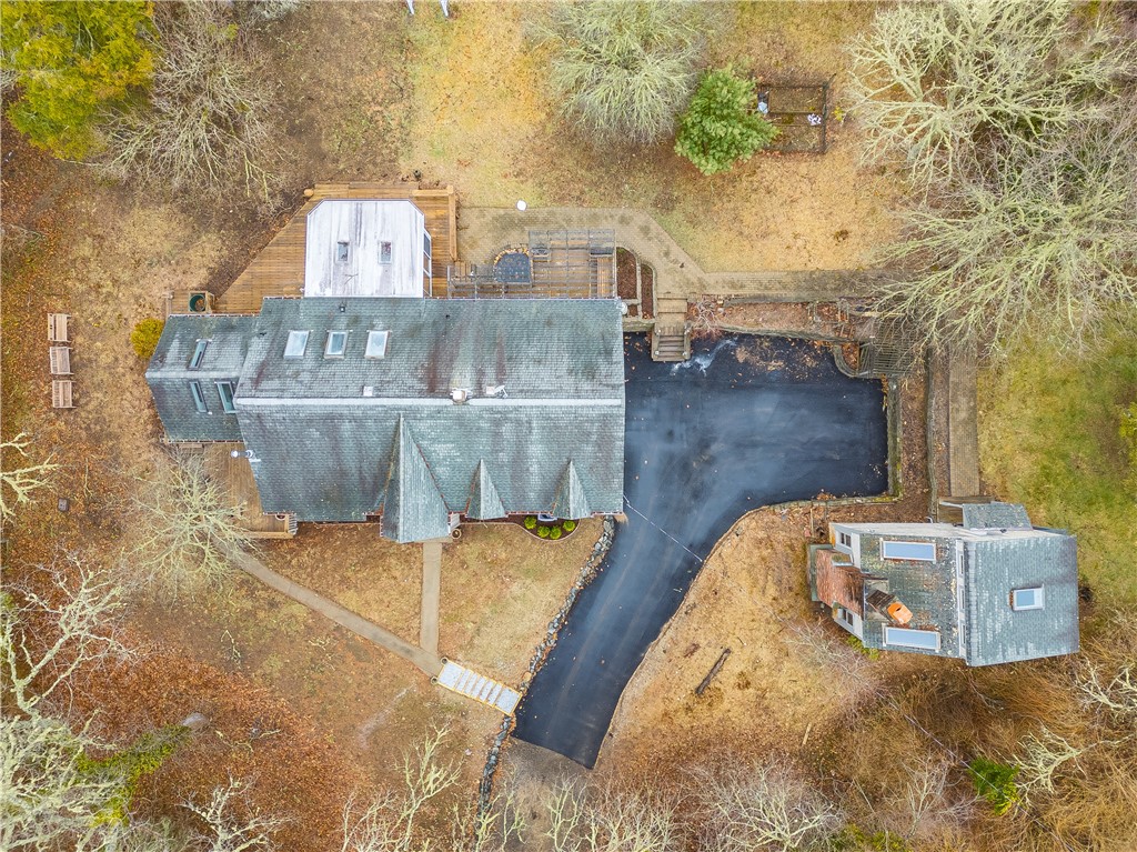 4115 South County Trail