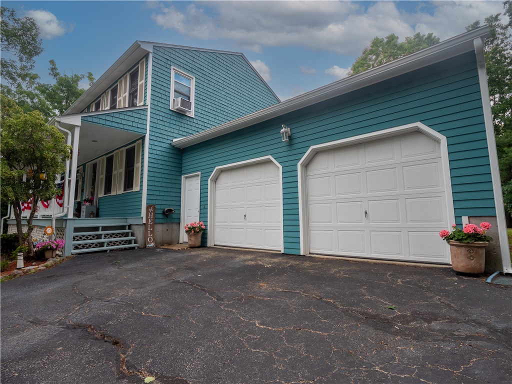 22 Ridgewood Drive