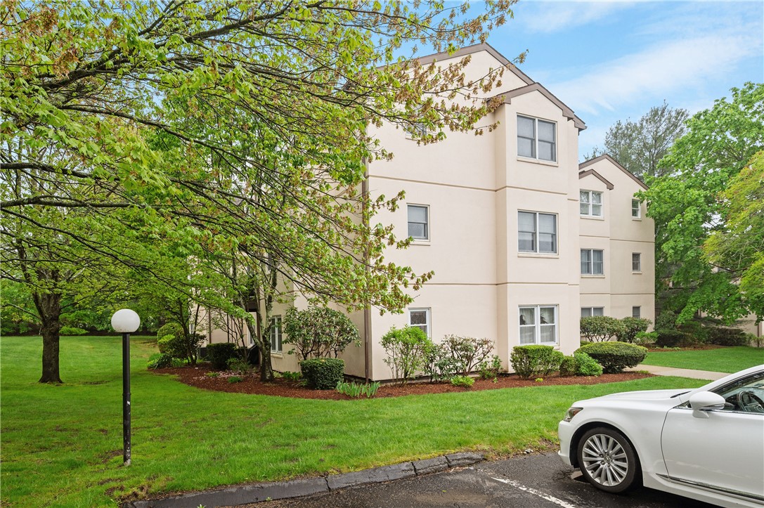 185 Manville Hill Road 109
