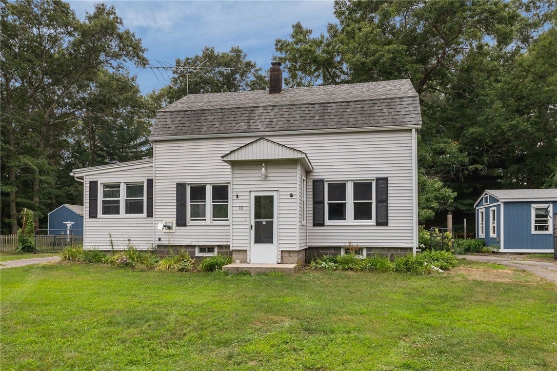 10 Ellis Road