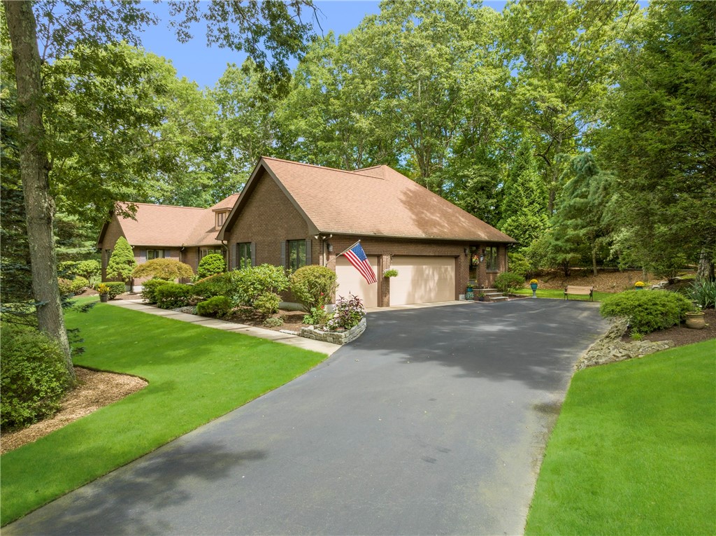 10 Oak Hill Drive