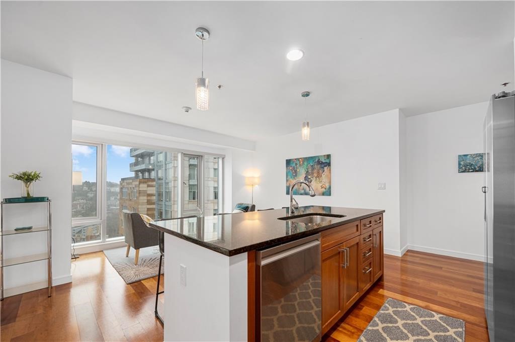 200 Exchange Street 1512