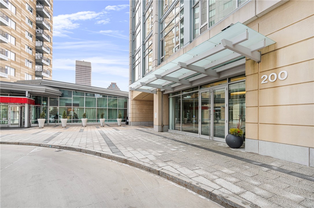 200 Exchange Street 1512