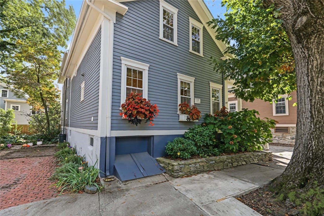 237 Williams Street