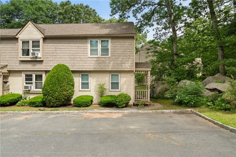 Condominium in Coventry RI 137 Fairway Drive.jpg