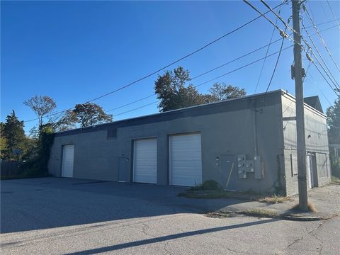 262 Washington Street Warwick RI 02888