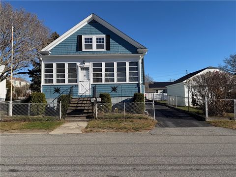 22 Magnolia Street Bristol RI 02809