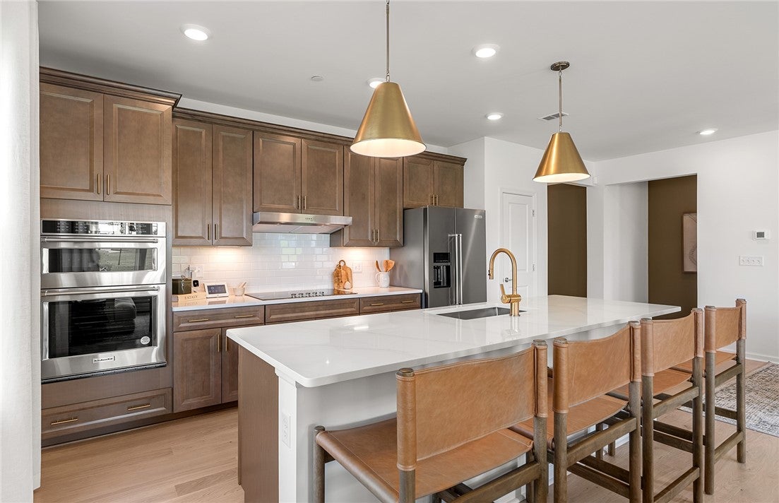 141 East Point Drive 412