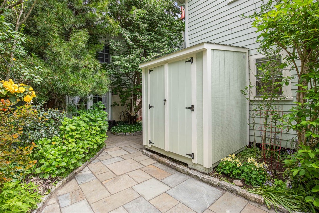 74 Third Street 3