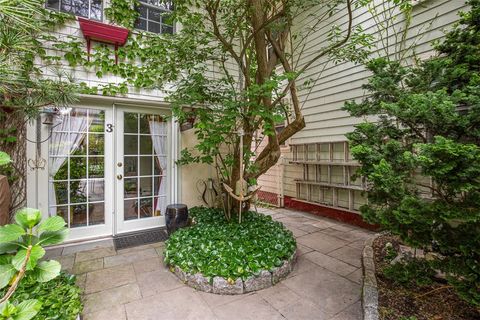 74 Third Street 3 Newport RI 02840
