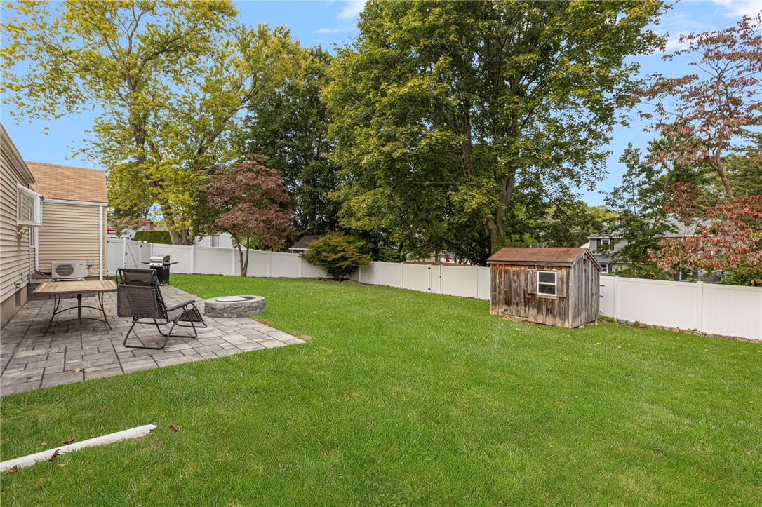 Cranston, Rhode Island 02920, United States, 3 Bedrooms Bedrooms, ,2 BathroomsBathrooms,Residential,Active,219266