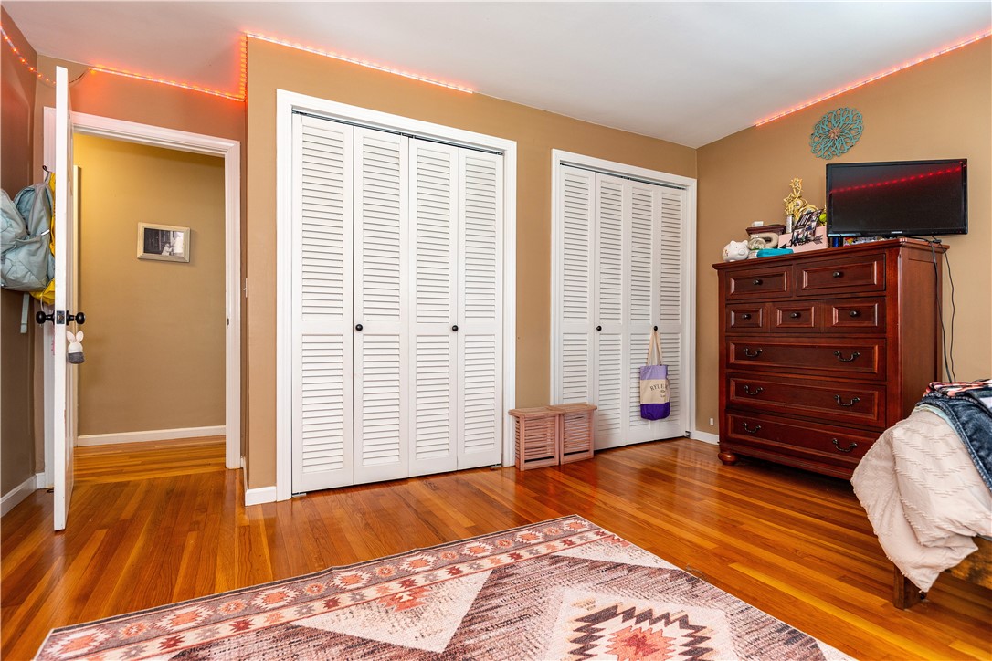 North Kingstown, Rhode Island 02852, United States, 4 Bedrooms Bedrooms, ,3 BathroomsBathrooms,Residential,Active,228195