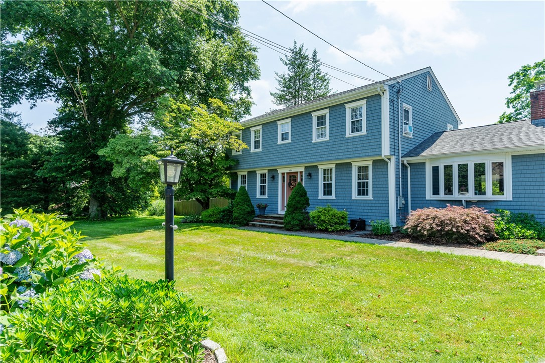 471 N. Quidnessett Road